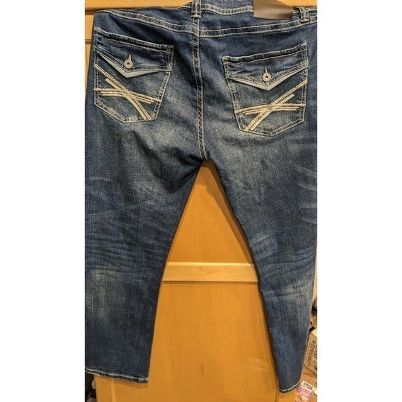 TK AXEL Mens Jeans Size 36X32 Actual 38x30 Slim‎ Fit Boot Cut Light Wash Blue - Picture 2 of 7
